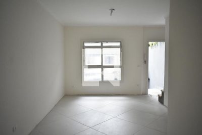 Casa, 2 quartos, 84 m² - Foto 1