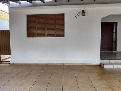 Casa, 3 quartos, 215 m² - Foto 2