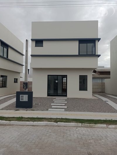 Casa, 2 quartos, 75 m² - Foto 1