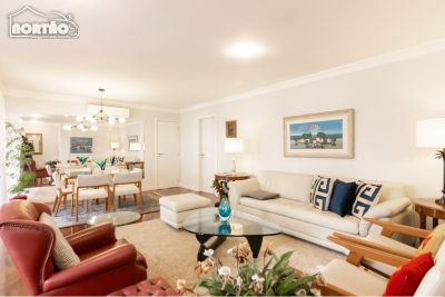 Casa, 4 quartos, 158 m² - Foto 1