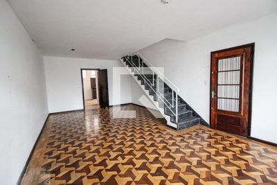 Casa, 3 quartos, 250 m² - Foto 2