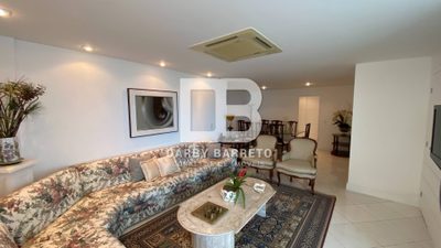 Apartamento, 3 quartos, 158 m² - Foto 1