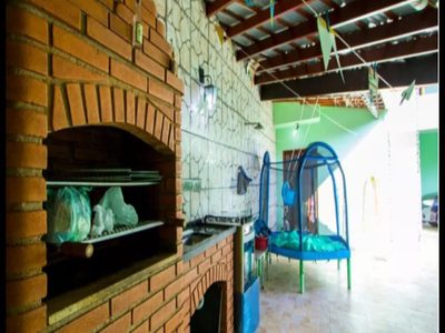 Casa, 3 quartos, 179 m² - Foto 1