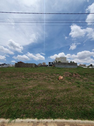 Terreno, 331 m² - Foto 1