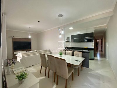 Casa, 3 quartos, 136 m² - Foto 1