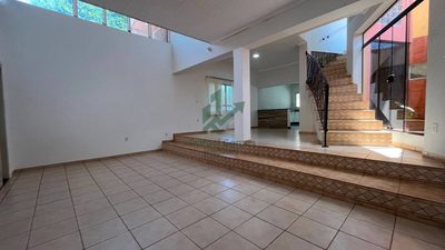 Casa, 3 quartos, 370 m² - Foto 3