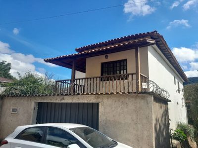 Casa, 4 quartos, 329 m² - Foto 1