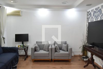 Casa, 3 quartos, 210 m² - Foto 3