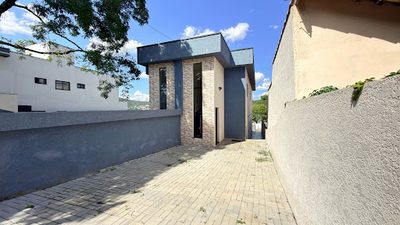 Casa, 3 quartos, 135 m² - Foto 2