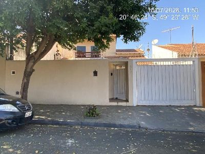 Casa, 1 quarto, 200 m² - Foto 1