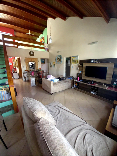 Sobrado, 4 quartos, 350 m² - Foto 1