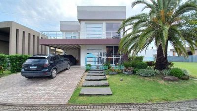Sobrado, 4 quartos, 290 m² - Foto 1