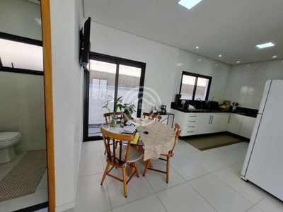 Casa, 4 quartos, 260 m² - Foto 4