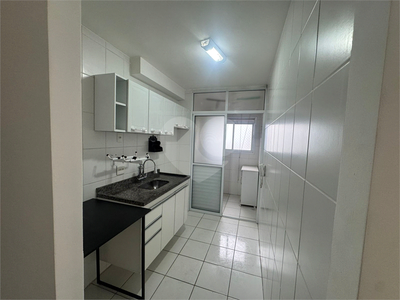 Apartamento, 3 quartos, 70 m² - Foto 1