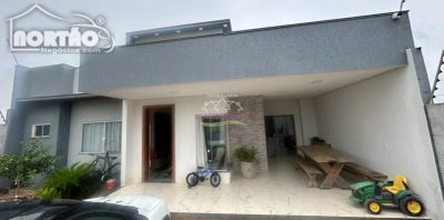 Casa, 133 m² - Foto 2