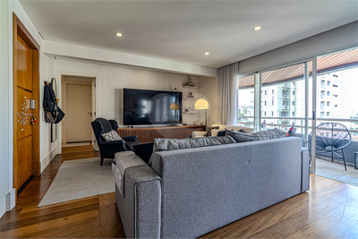 Apartamento, 3 quartos, 150 m² - Foto 3