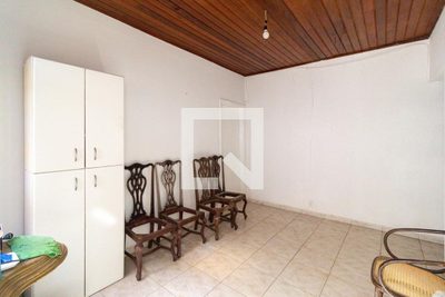 Casa, 2 quartos, 240 m² - Foto 2
