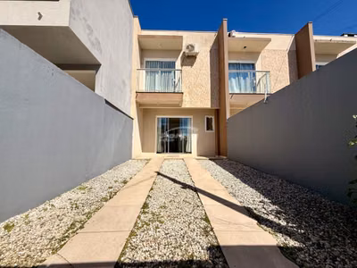 Casa, 2 quartos, 60 m² - Foto 1