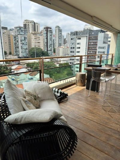 Apartamento, 3 quartos, 240 m² - Foto 1