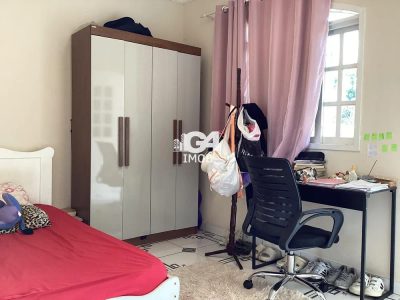 Casa, 4 quartos, 210 m² - Foto 2