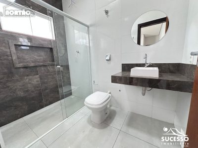 Casa, 3 quartos, 107 m² - Foto 4