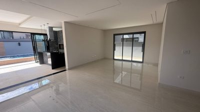 Casa, 4 quartos, 245 m² - Foto 2