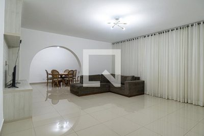 Apartamento, 3 quartos, 180 m² - Foto 2