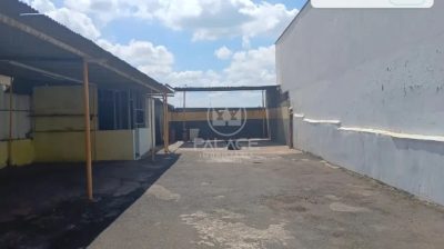 Prédio Inteiro, 300 m² - Foto 1