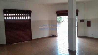 Prédio Inteiro - Foto 1