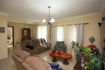 Sobrado, 4 quartos, 260 m² - Foto 1