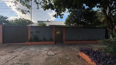 Casa, 3 quartos, 242 m² - Foto 2