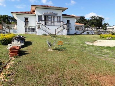 Casa, 4 quartos, 330 m² - Foto 1