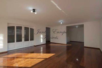 Apartamento, 3 quartos, 238 m² - Foto 2