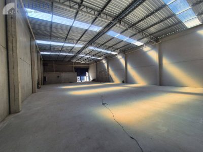 Depósito-Galpão, 500 m² - Foto 1