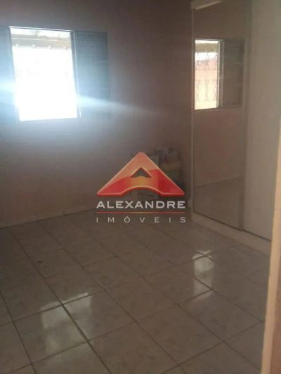 Casa, 2 quartos, 60 m² - Foto 4