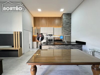 Casa, 1 quarto, 194 m² - Foto 2