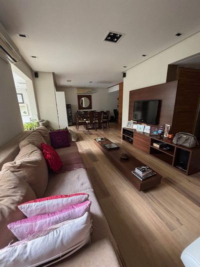 Apartamento, 3 quartos, 132 m² - Foto 1