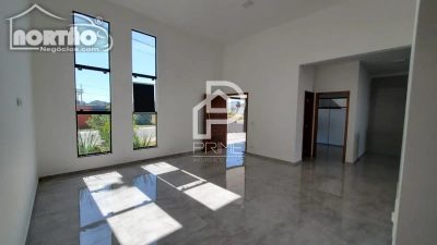 Casa, 5 quartos, 165 m² - Foto 2