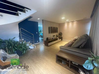 Casa, 3 quartos, 163 m² - Foto 1