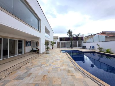 Casa, 4 quartos, 1627 m² - Foto 2