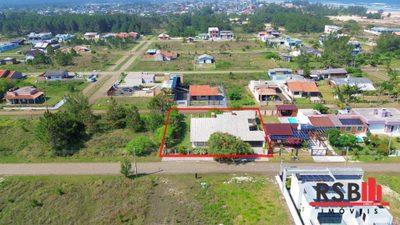 Casa, 3 quartos, 230 m² - Foto 4