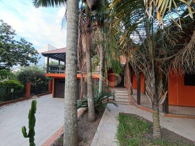 Casa, 3 quartos, 250 m² - Foto 4
