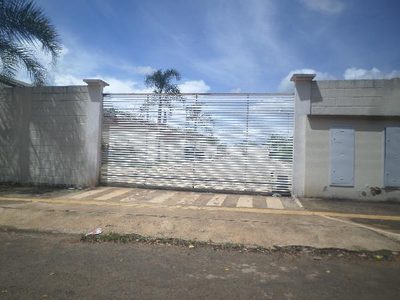 Casa, 2 quartos, 90 m² - Foto 1