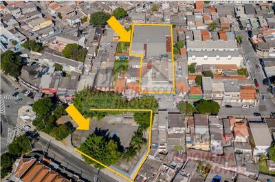 Prédio Inteiro - Foto 1