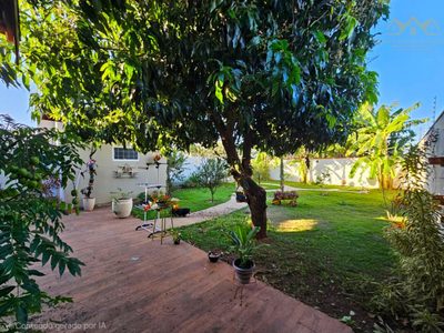 Casa, 3 quartos, 230 m² - Foto 1