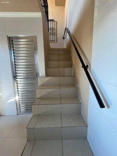 Casa, 5 quartos, 280 m² - Foto 4