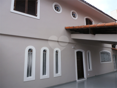 Sobrado, 4 quartos, 200 m² - Foto 1