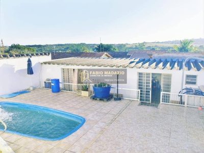 Casa, 3 quartos, 105 m² - Foto 1