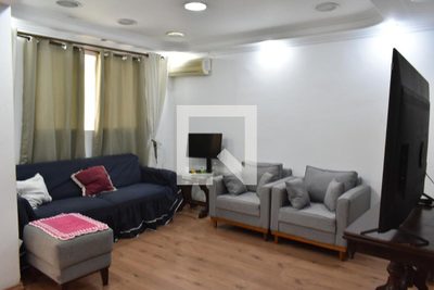 Casa, 3 quartos, 210 m² - Foto 1