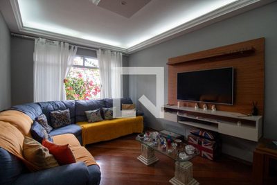 Casa, 4 quartos, 185 m² - Foto 2